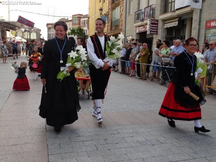 Una imagen de la ofrenda floral en Ágreda este viernes. /PC