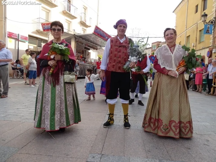 Una imagen de la ofrenda floral en Ágreda este viernes. /PC