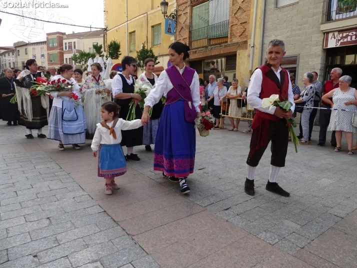 Una imagen de la ofrenda floral en Ágreda este viernes. /PC
