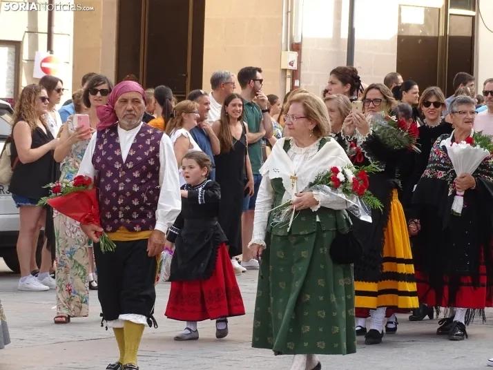 Una imagen de la ofrenda floral en Ágreda este viernes. /PC