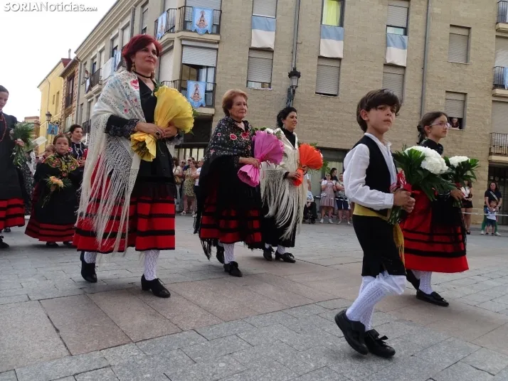 Una imagen de la ofrenda floral en Ágreda este viernes. /PC