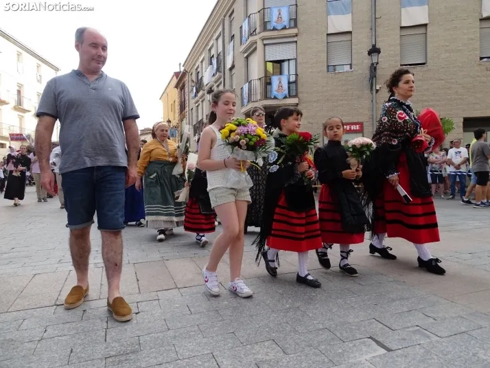 Una imagen de la ofrenda floral en Ágreda este viernes. /PC