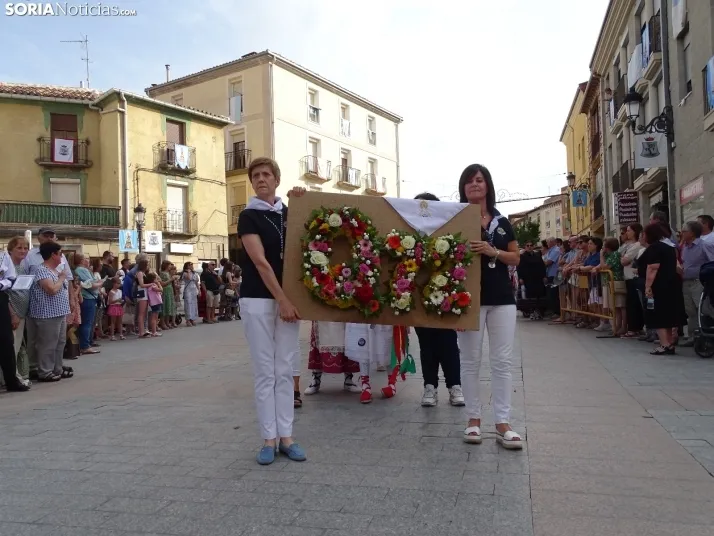 Una imagen de la ofrenda floral en Ágreda este viernes. /PC