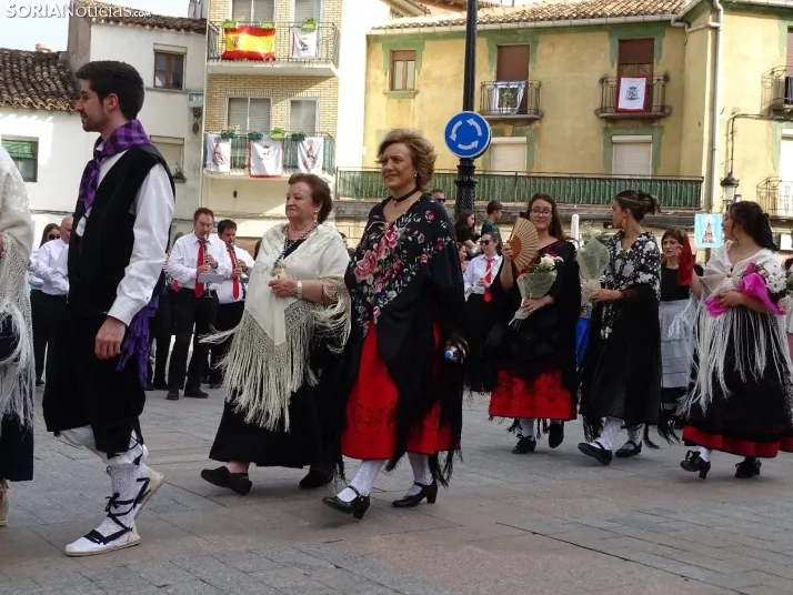 Una imagen de la ofrenda floral en Ágreda este viernes. /PC