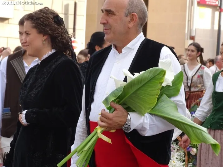 Una imagen de la ofrenda floral en Ágreda este viernes. /PC