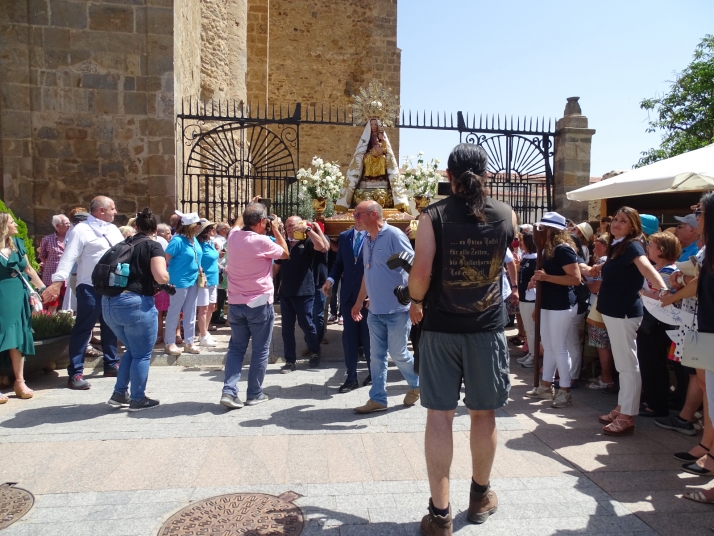 Fotos: &Aacute;greda vive su d&iacute;a grande en honor a la Virgen de los Milagros 