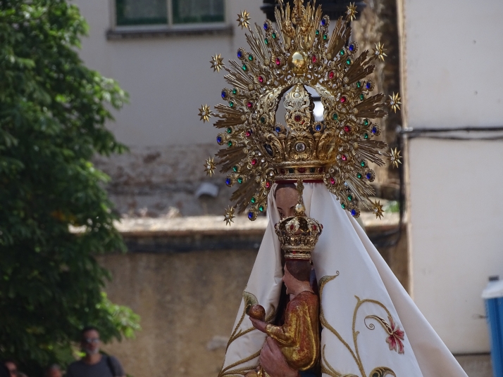 Fotos: &Aacute;greda vive su d&iacute;a grande en honor a la Virgen de los Milagros 