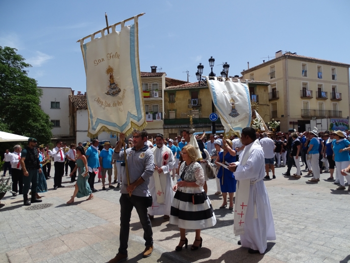 Fotos: &Aacute;greda vive su d&iacute;a grande en honor a la Virgen de los Milagros 