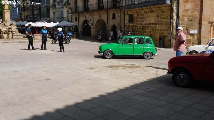 Fotos: Soria, para&iacute;so para los amantes de los Renault cl&aacute;sicos