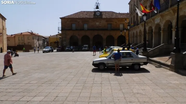 Fotos: Soria, para&iacute;so para los amantes de los Renault cl&aacute;sicos