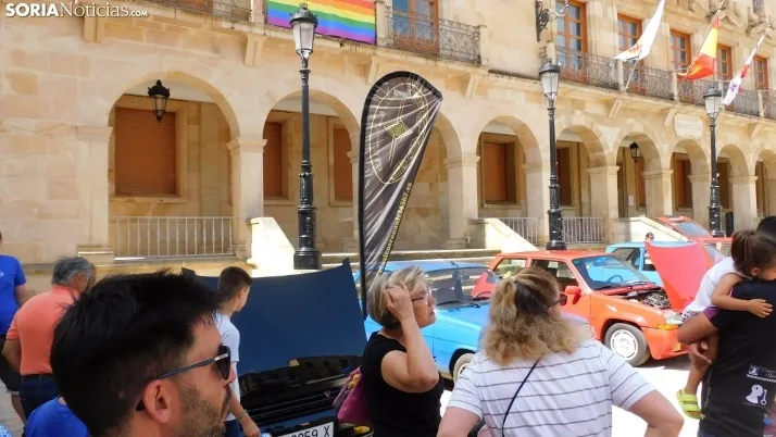 Fotos: Soria, para&iacute;so para los amantes de los Renault cl&aacute;sicos