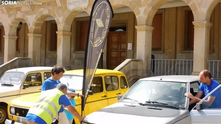 Fotos: Soria, para&iacute;so para los amantes de los Renault cl&aacute;sicos