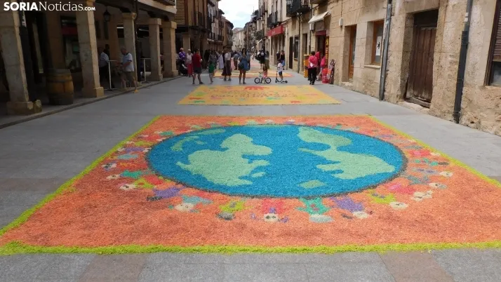 Fotos: el Corpus Christi m&aacute;s resplandeciente regresa a El Burgo de Osma