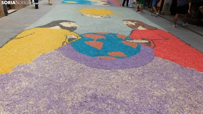 Fotos: el Corpus Christi m&aacute;s resplandeciente regresa a El Burgo de Osma