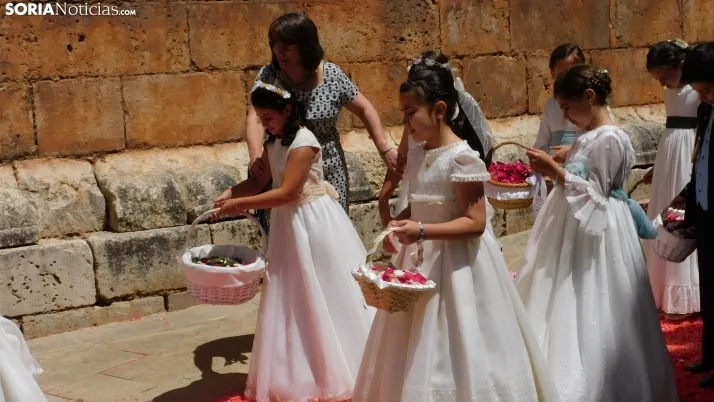 Fotos: el Corpus Christi m&aacute;s resplandeciente regresa a El Burgo de Osma