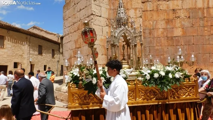 Fotos: el Corpus Christi m&aacute;s resplandeciente regresa a El Burgo de Osma