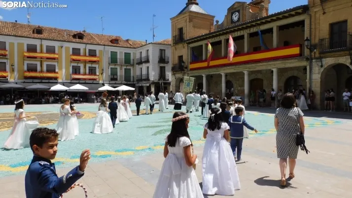 Fotos: el Corpus Christi m&aacute;s resplandeciente regresa a El Burgo de Osma