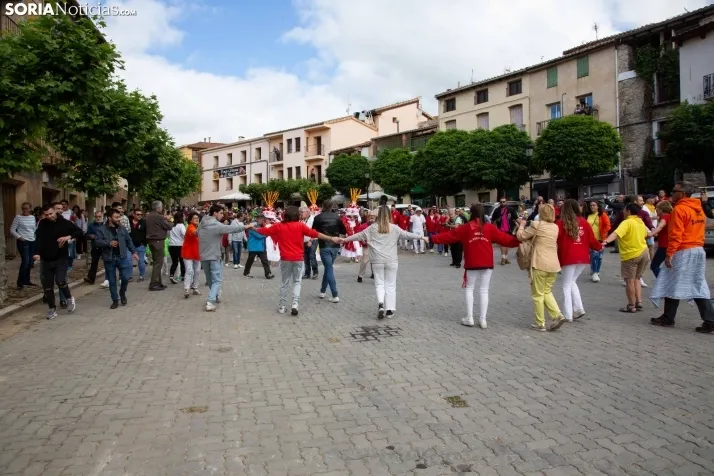 GALER&Iacute;A | Las M&oacute;ndidas dan color a la ma&ntilde;ana de San Juan en San Pedro