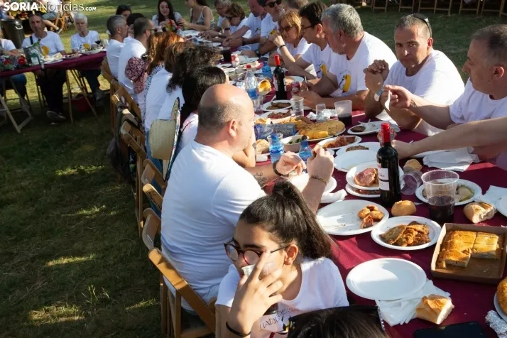 Merienda cuadrillas en la Compra 2022