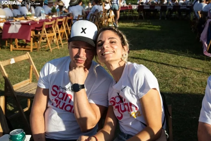 Merienda cuadrillas en la Compra 2022