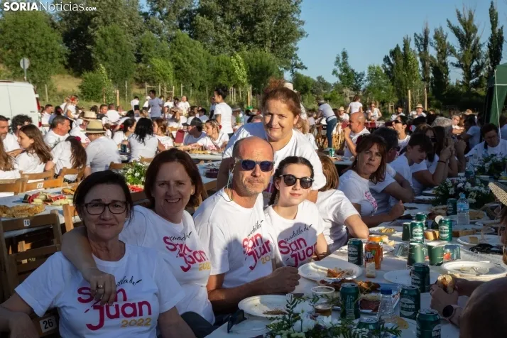 Merienda cuadrillas en la Compra 2022