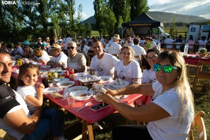 Merienda cuadrillas en la Compra 2022