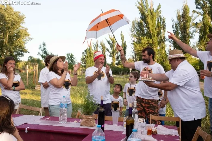 Merienda cuadrillas en la Compra 2022