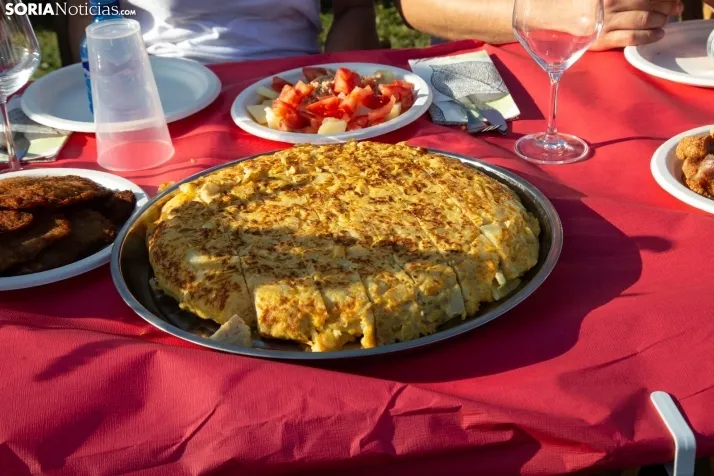 Merienda cuadrillas en la Compra 2022