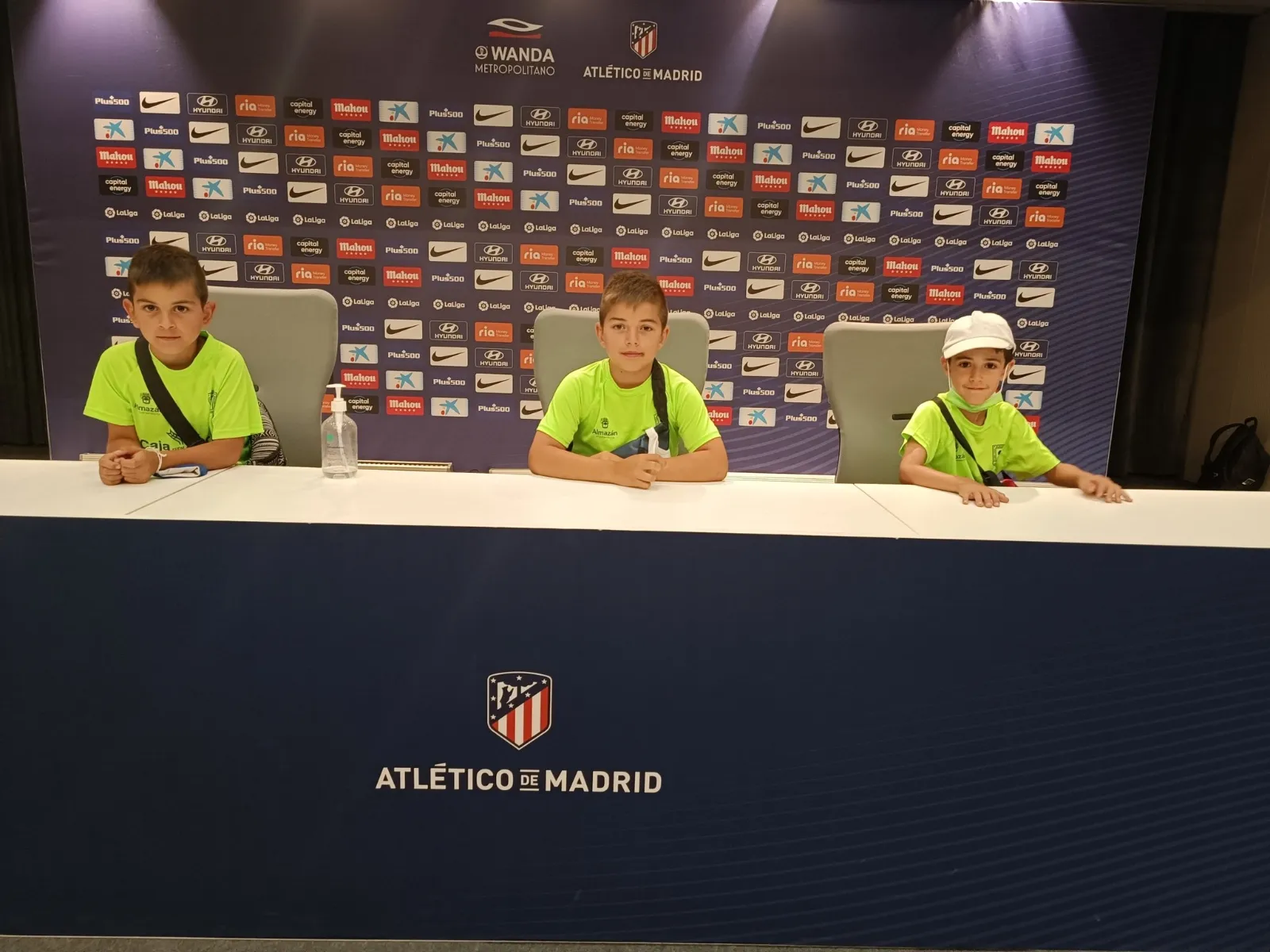Foto 10 - En im&aacute;genes: La visita del campus del S. D. Almaz&aacute;n al Wanda Metropolitano