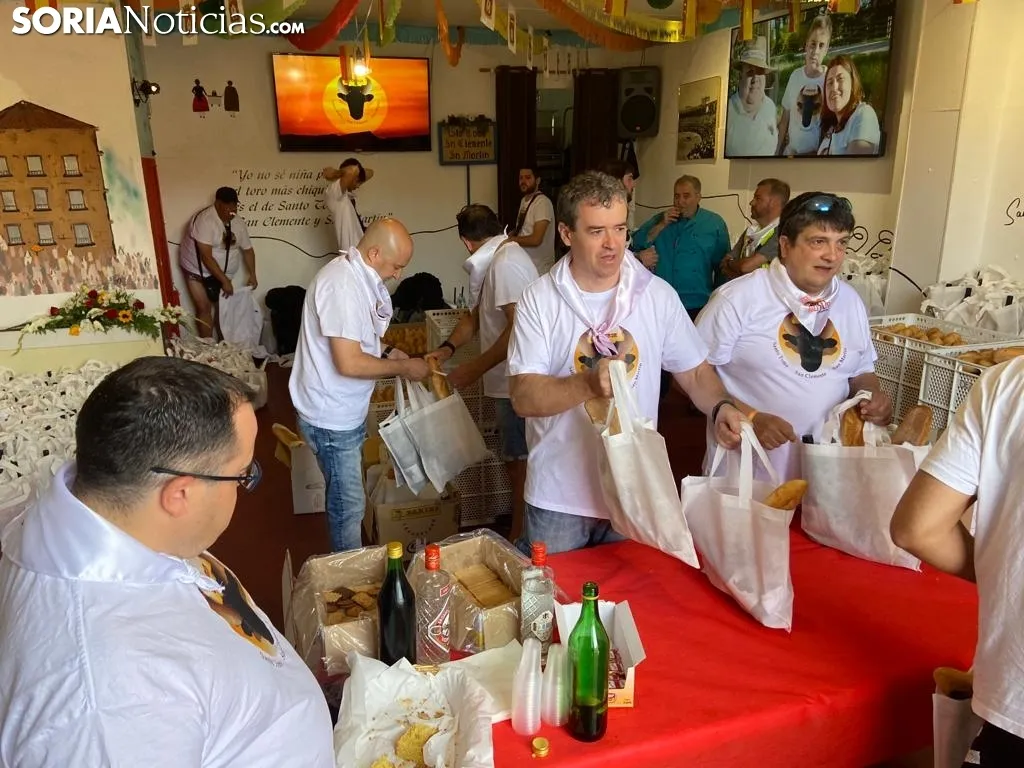 Reparto de la tajada cocida en Santo Tomé, San Clemente y San Martín