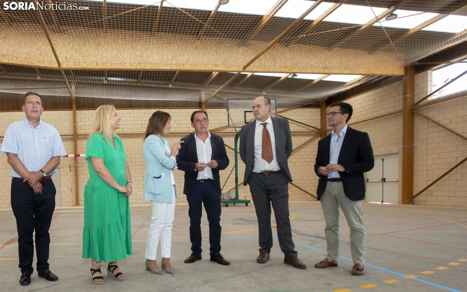 Visita de la consejera de Educación al colegio de Golmayo.