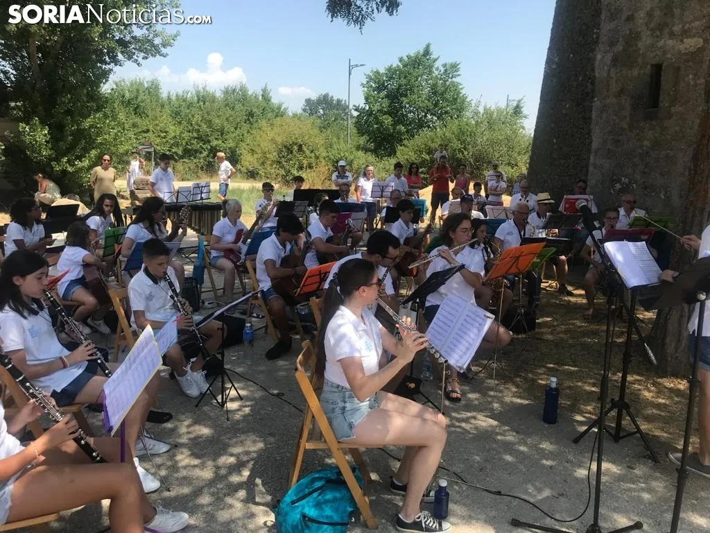 Concierto de la Banda Municipal de Música de Golmayo en Carbonera.