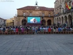 Una imagen de la plaza Mayor de Soria en el atardecer de este viernes. /SN