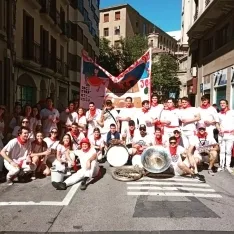 Foto 3 - La Charanga soriana &lsquo;La Toscaina&rsquo; debuta en San Ferm&iacute;n
