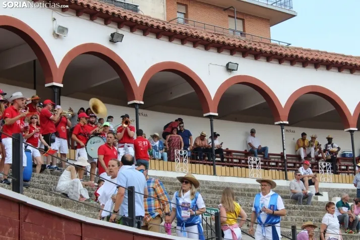 Im&aacute;genes de la corrida del S&aacute;bado Ag&eacute;s