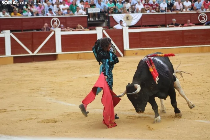 Im&aacute;genes de la corrida del S&aacute;bado Ag&eacute;s