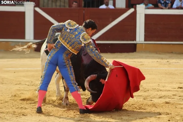 Im&aacute;genes de la corrida del S&aacute;bado Ag&eacute;s