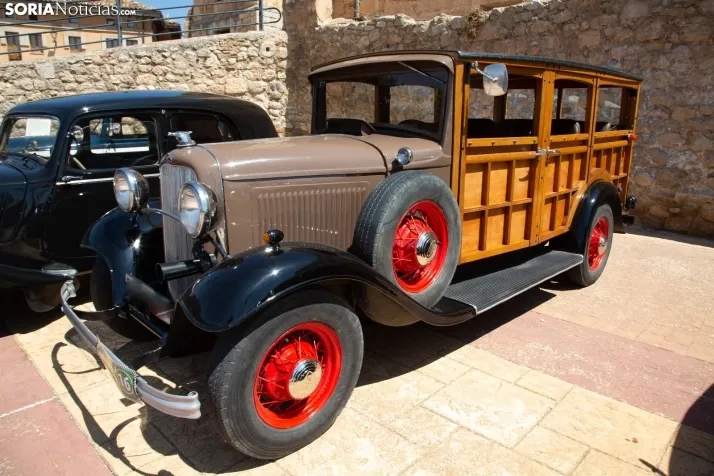 Coches antiguos Berlanga 2022  