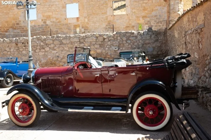 Coches antiguos Berlanga 2022  