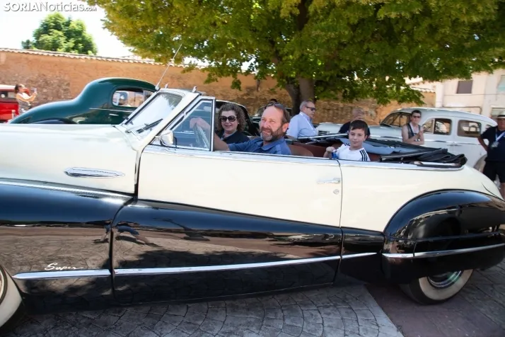 Coches antiguos Berlanga 2022  