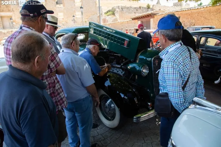 Coches antiguos Berlanga 2022  