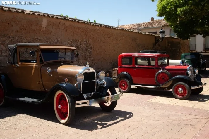 Coches antiguos Berlanga 2022  