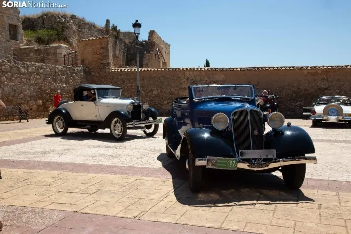 Coches antiguos Berlanga 2022  