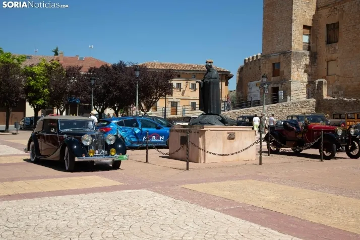 Coches antiguos Berlanga 2022  