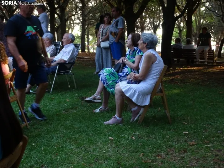 Una imagen del concierto de este miércoles en el parque del Castillo. /SN