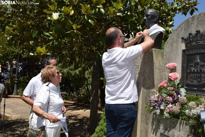 Galer&iacute;a: homenaje a los autores de las sanjuaneras