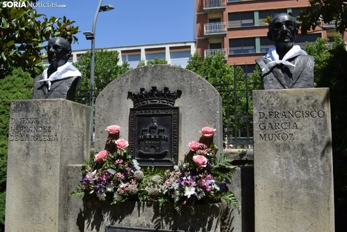 Galer&iacute;a: homenaje a los autores de las sanjuaneras