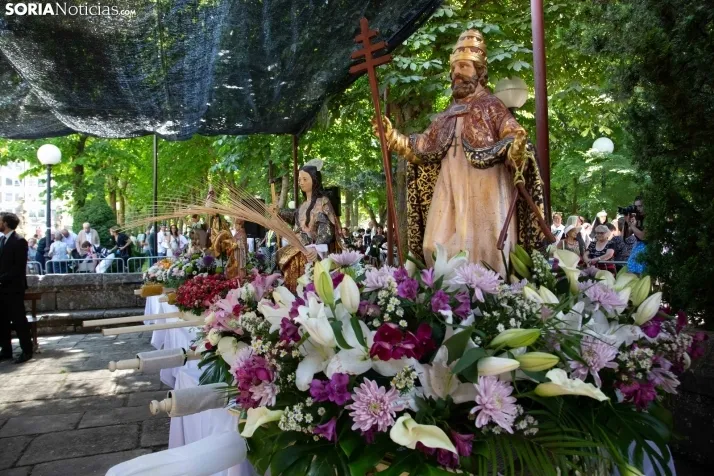 Pleitesía a la Virgen de La Blanca