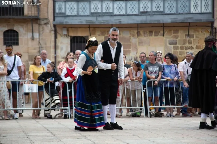 Pleitesía a la Virgen de La Blanca