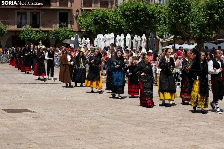 Pleitesía a la Virgen de La Blanca
